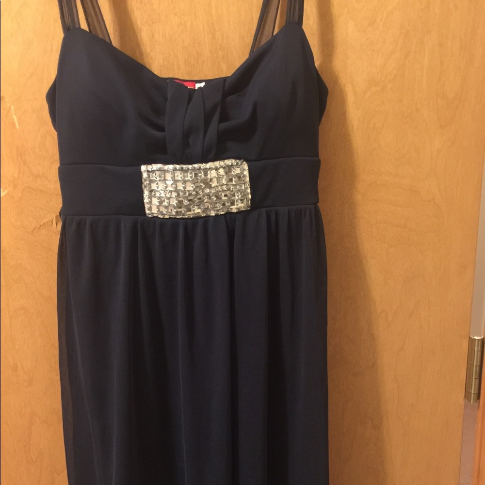 Short formal dress